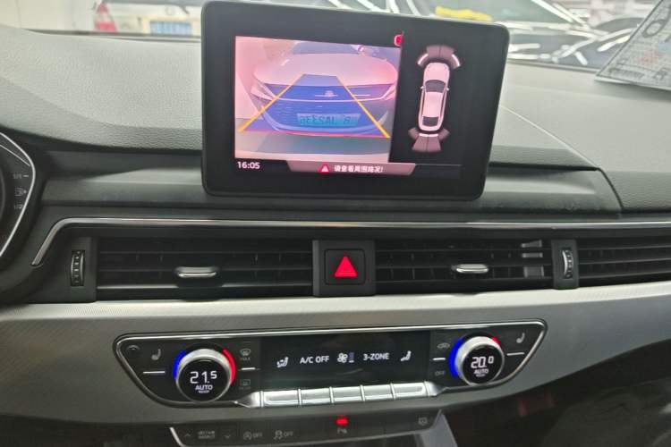 Used Audi A5 2017 Sportback 40 TFSI Fashion Model Audio And AC Panel