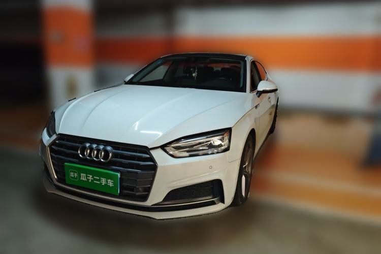 Used Audi A5 2017 Sportback 40 TFSI Fashion Model Guazi used car, China used car export, Used car for sale, Used Audi cars, Cheapest cars for sale