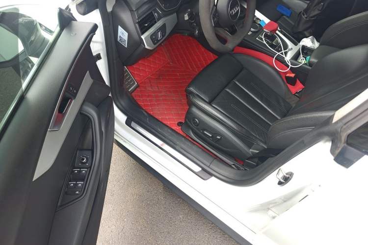 Used Audi A5 2017 Sportback 45 TFSI quattro Sport Model Driver Seat