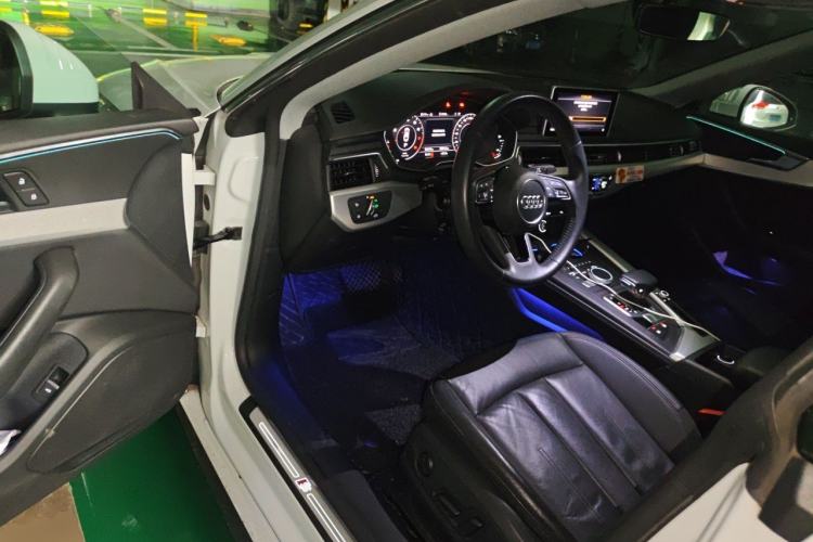 Used Audi A5 2017 Sportback 45 TFSI Fashion Model Driver Seat