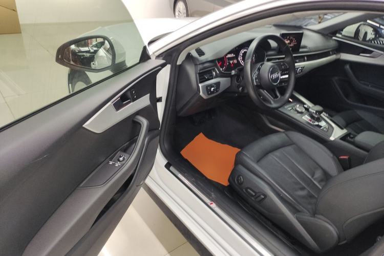 Used Audi A5 2017 Coupe 40 TFSI Fashion Model Driver Seat