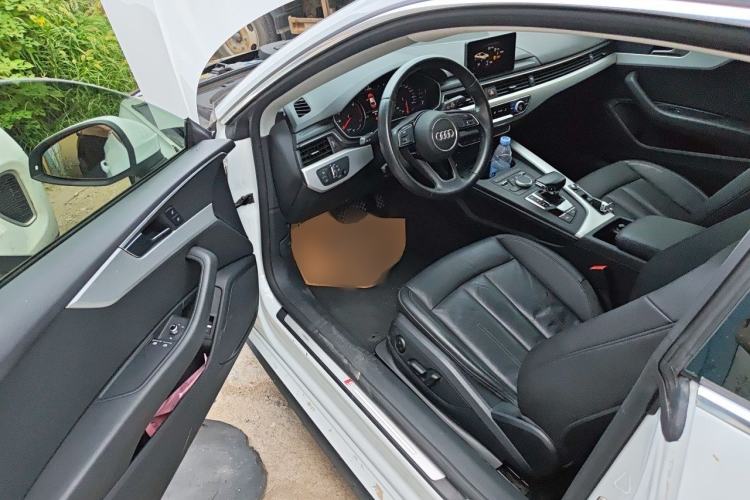 Used Audi A5 2017 Coupe 40 TFSI Fashion Model Driver Seat