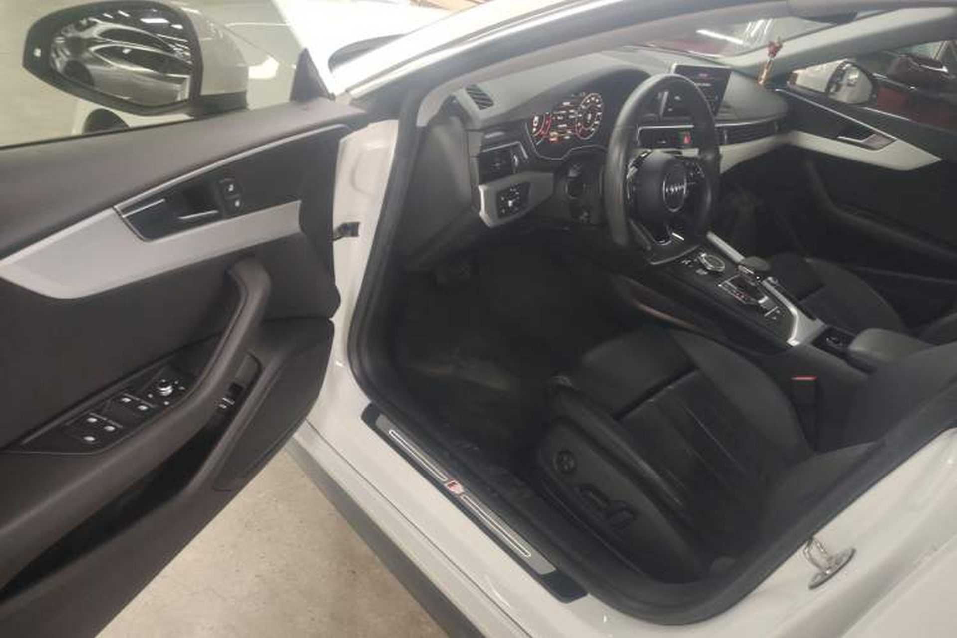 Used Audi A5 2017 Sportback 45 TFSI Sport Edition Driver Seat