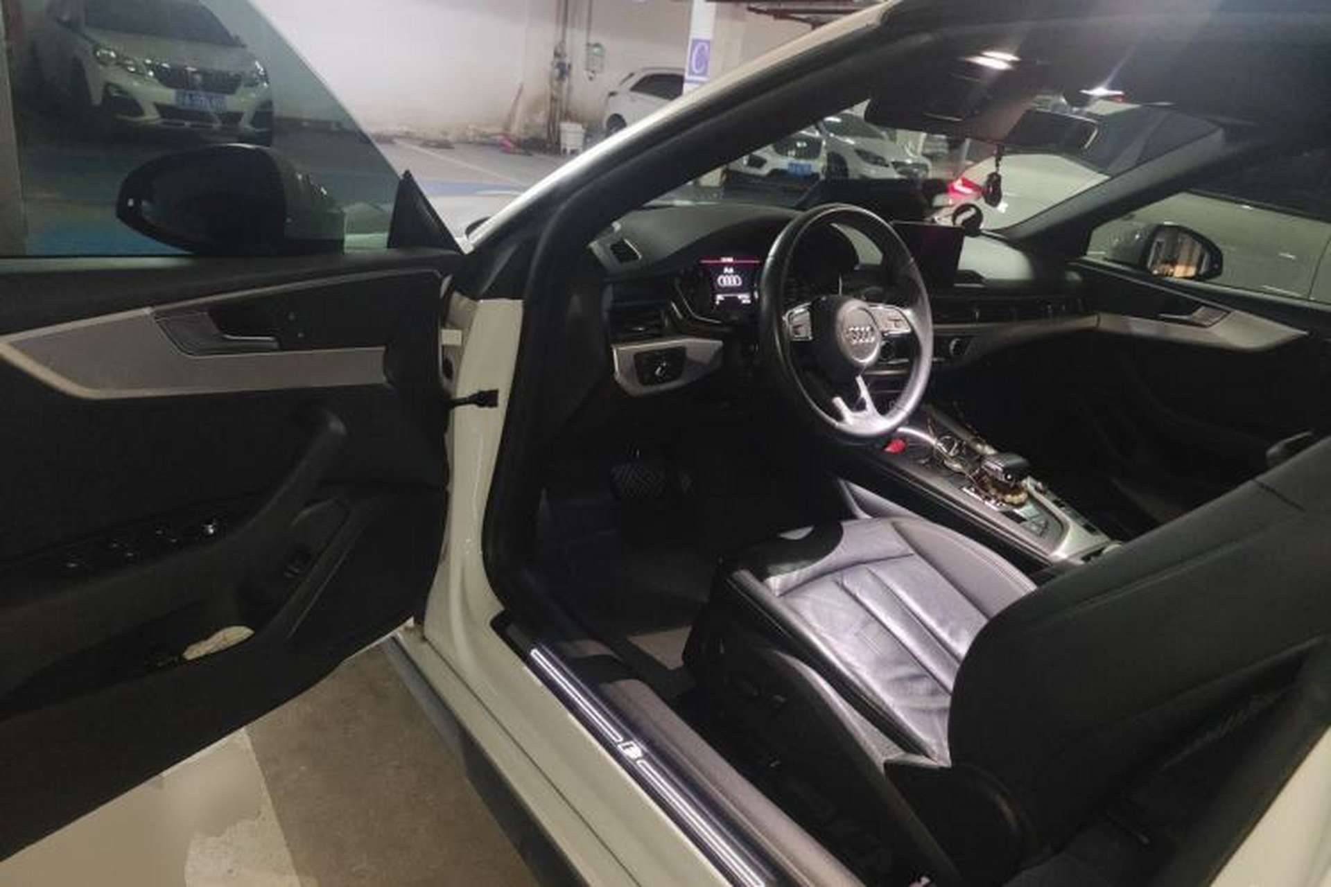 Used Audi A5 2017 Cabriolet 40 TFSI Fashion Model Driver Seat