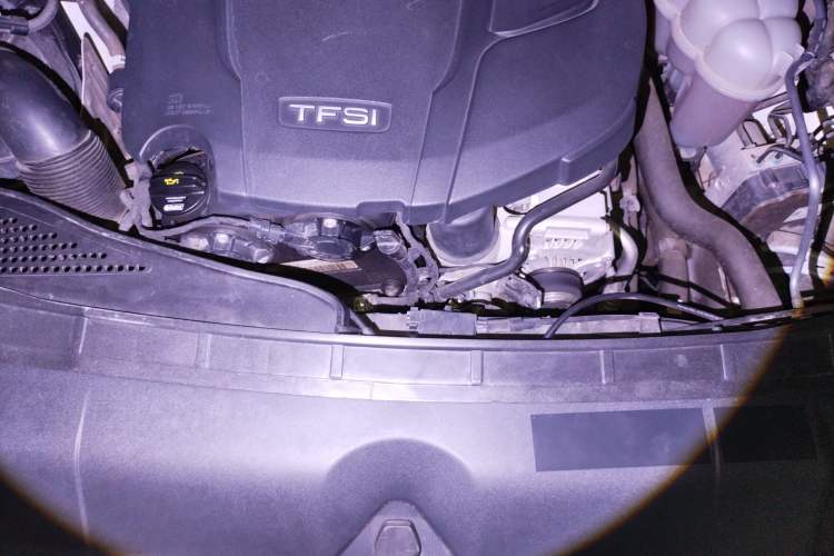 Used Audi A5 2017 Sportback 40 TFSI Fashion Model Engine Bay