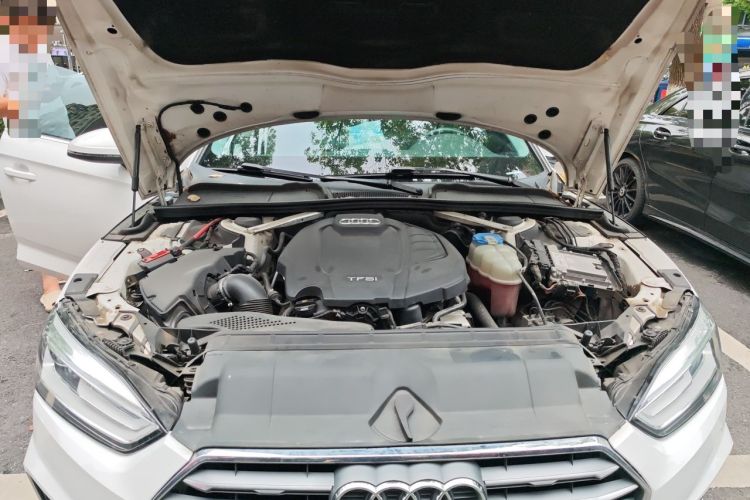 Used Audi A5 2017 Sportback 40 TFSI Fashion Model Engine Bay