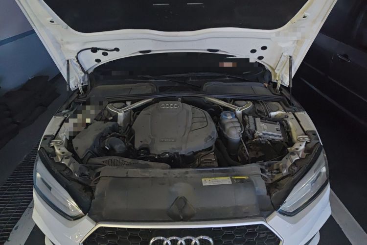 Used Audi A5 2017 Coupe 40 TFSI Fashion Model Engine Bay