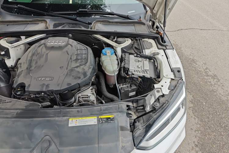 Used Audi A5 2017 Sportback 45 TFSI quattro Sport Model Engine Bay Left