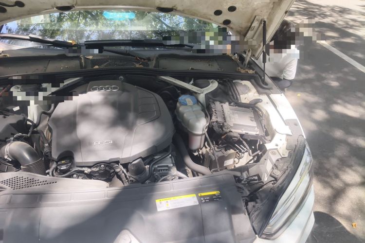 Used Audi A5 2017 Coupe 40 TFSI Fashion Model Engine Bay Left