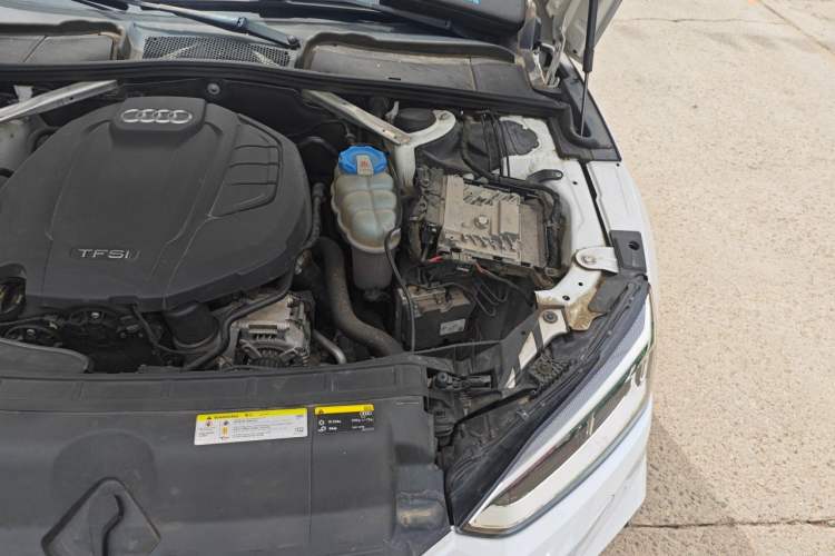 Used Audi A5 2017 Sportback 45 TFSI quattro Sport Model Engine Bay Left