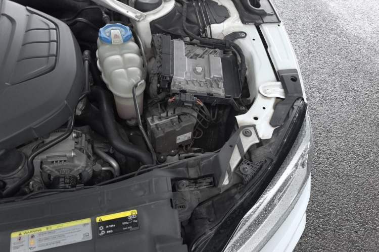 Used Audi A5 2017 Coupe 45 TFSI quattro Sport Edition Engine Bay Left