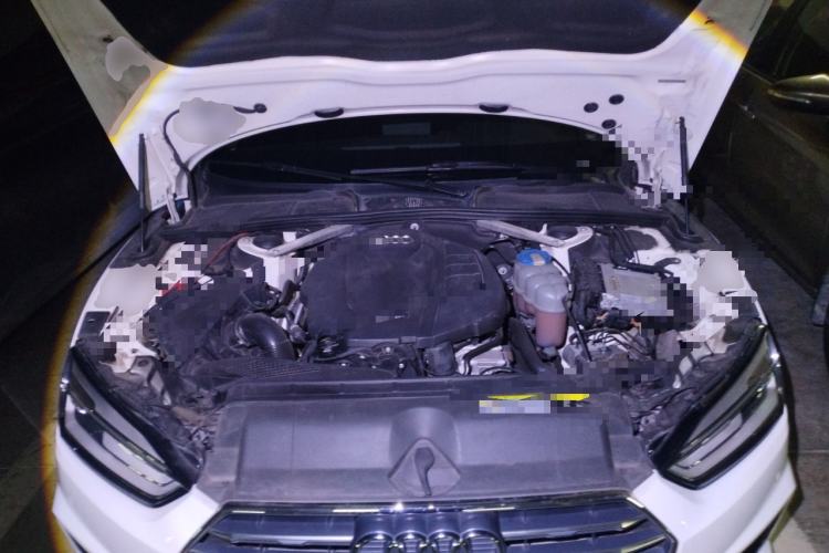 Used Audi A5 2017 Coupe 40 TFSI Fashion Model Engine Bay