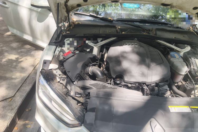Used Audi A5 2017 Coupe 40 TFSI Fashion Model Engine Bay Right