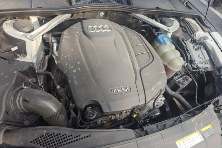 Used Audi A5 2017 Sportback 45 TFSI quattro Sport Model Engine Bay Right