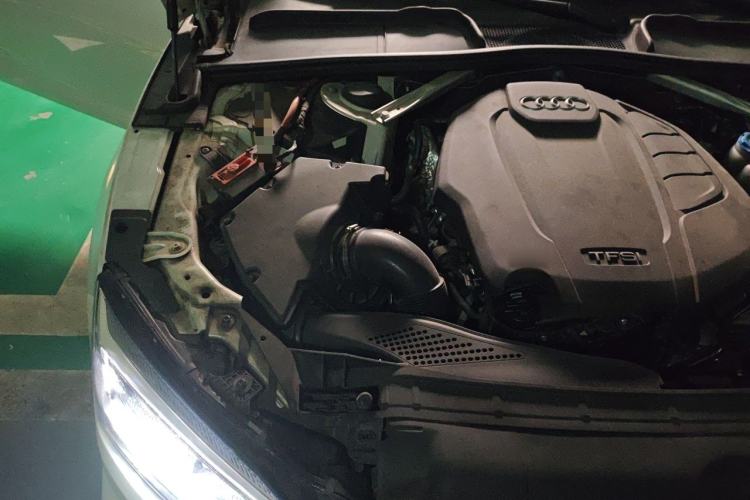 Used Audi A5 2017 Sportback 45 TFSI Fashion Model Engine Bay Right