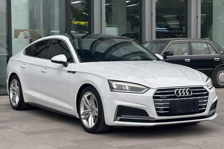 Used Audi A5 2017 Sportback 45 TFSI Fashion Model Exterior 2