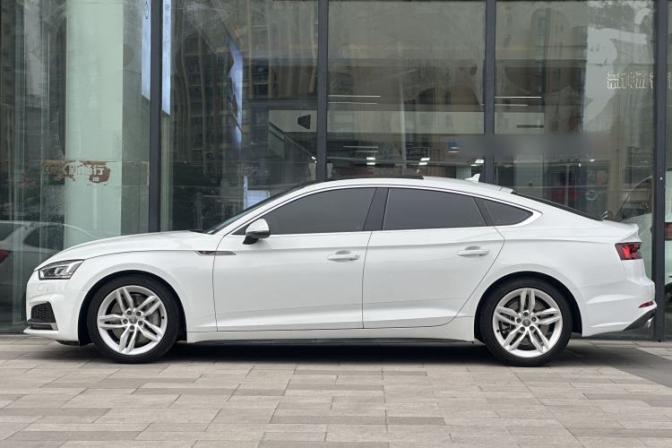 Used Audi A5 2017 Sportback 45 TFSI Fashion Model Exterior 3