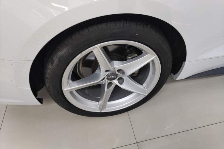 Used Audi A5 2017 Coupe 40 TFSI Fashion Model Exterior 5