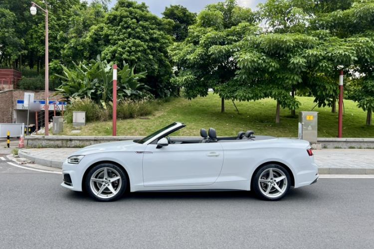 Used Audi A5 2017 Cabriolet 40 TFSI Fashion Model Exterior 5