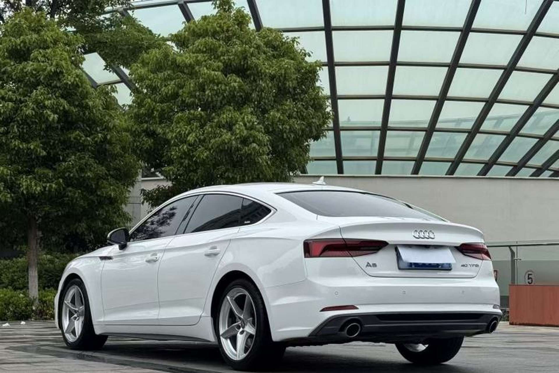 Used Audi A5 2017 Sportback 40 TFSI Fashion Model Exterior 5