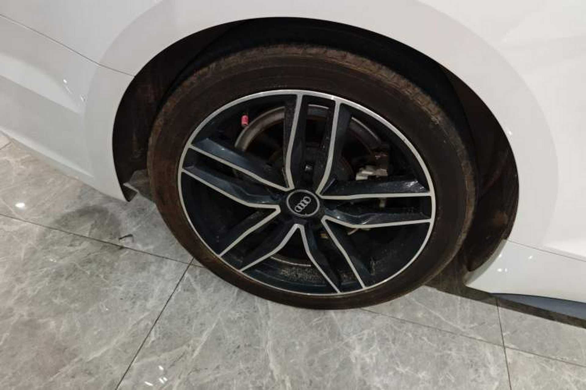 Used Audi A5 2017 Coupe 40 TFSI Fashion Model Exterior 8