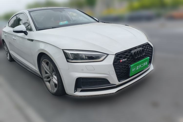 Used Audi A5 2017 Sportback 40 TFSI Fashion Model Front Right 45 Deg