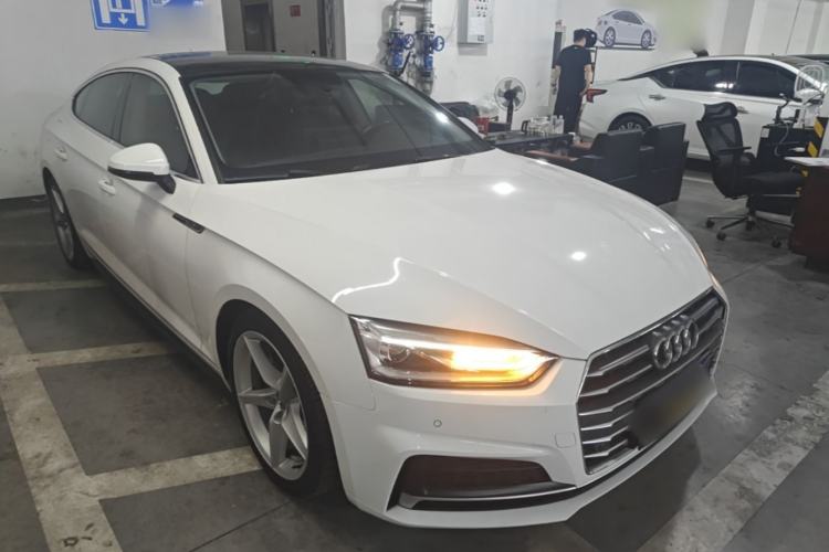 Used Audi A5 2017 Sportback 40 TFSI Fashion Model Front Right 45 Deg