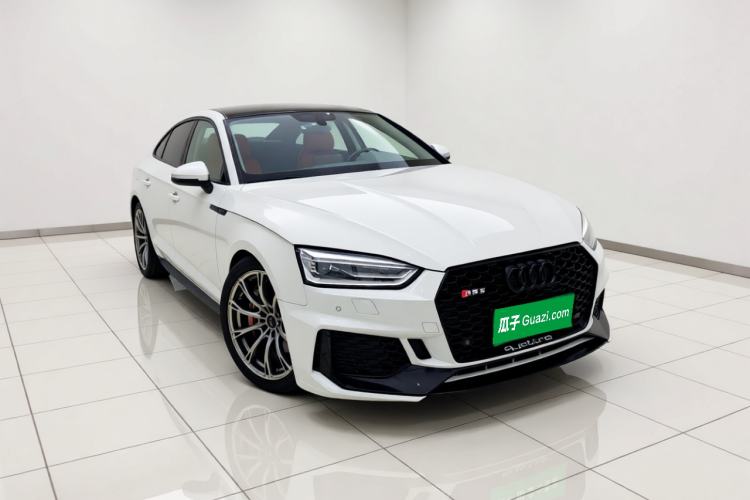 Used Audi A5 2017 Sportback 40 TFSI Fashion Model Front Right 45 Deg
