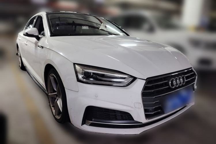 Used Audi A5 2017 Sportback 40 TFSI Fashion Model Front Right 45 Deg