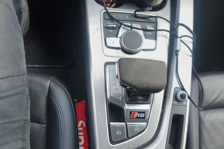 Used Audi A5 2017 Sportback 40 TFSI Fashion Model Gear Lever