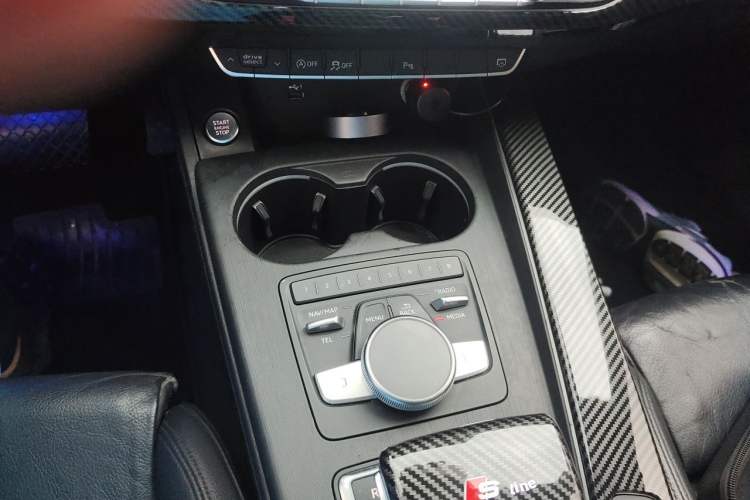 Used Audi A5 2017 Sportback 45 TFSI Sport Edition Gear Lever