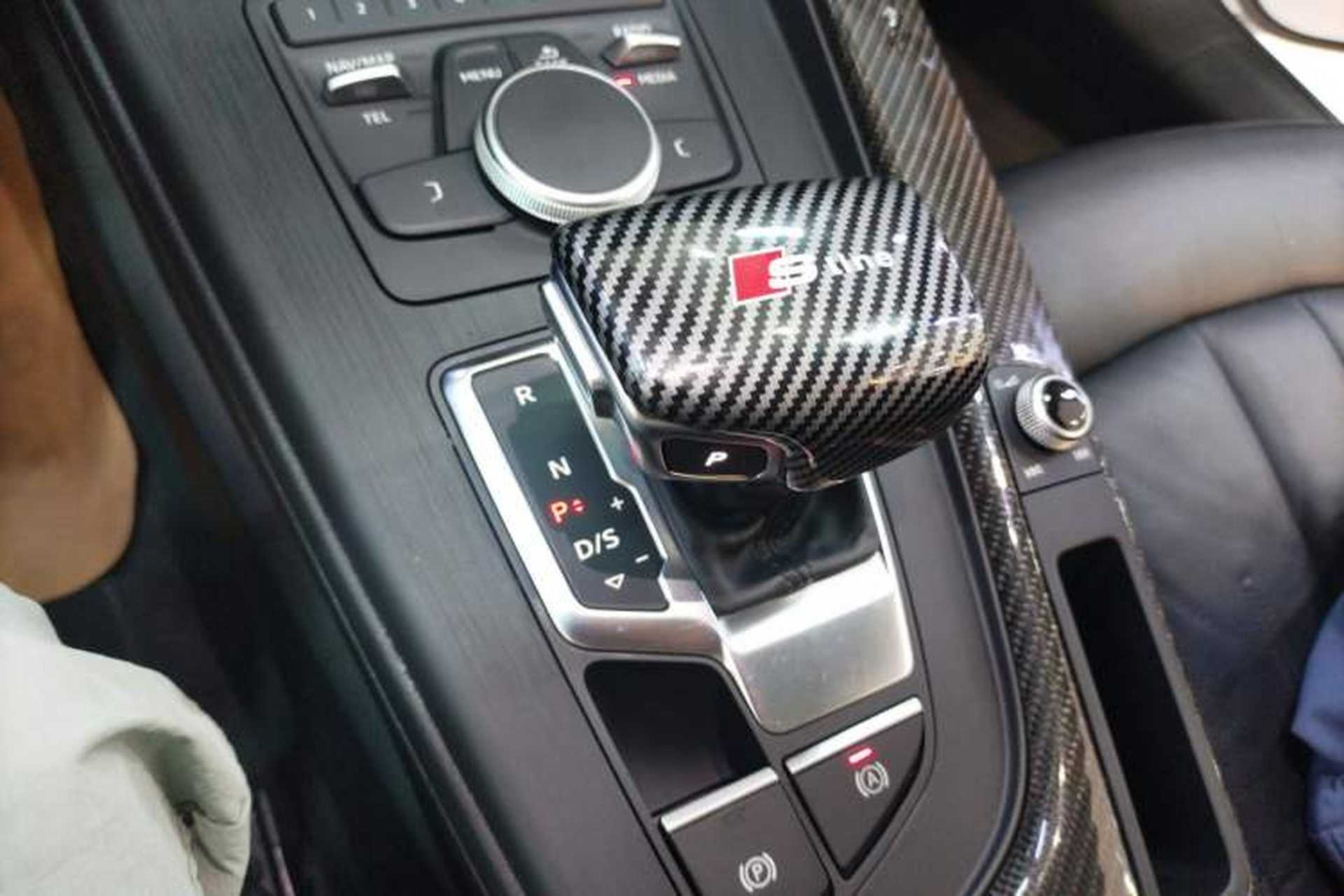 Used Audi A5 2017 Coupe 40 TFSI Fashion Model Gear Lever