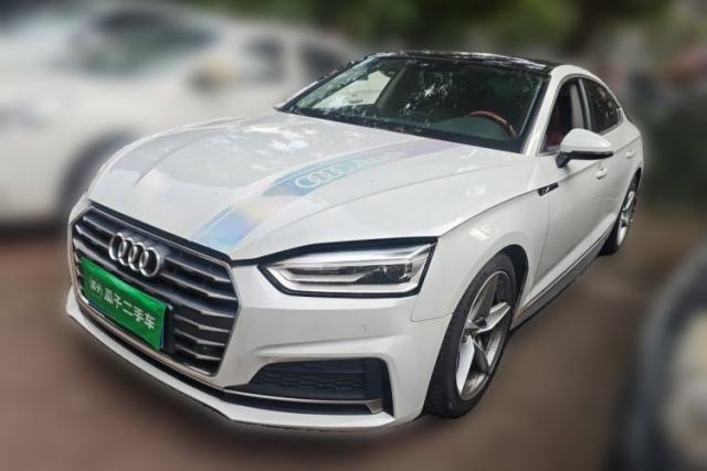 Ojetý Audi A5 2017 Sportback 40 TFSI Fashion Model