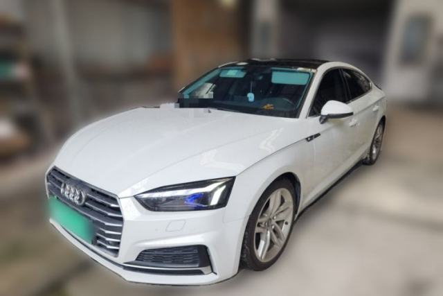 Ojetý Audi A5 2017 Sportback 45 TFSI Fashion Model