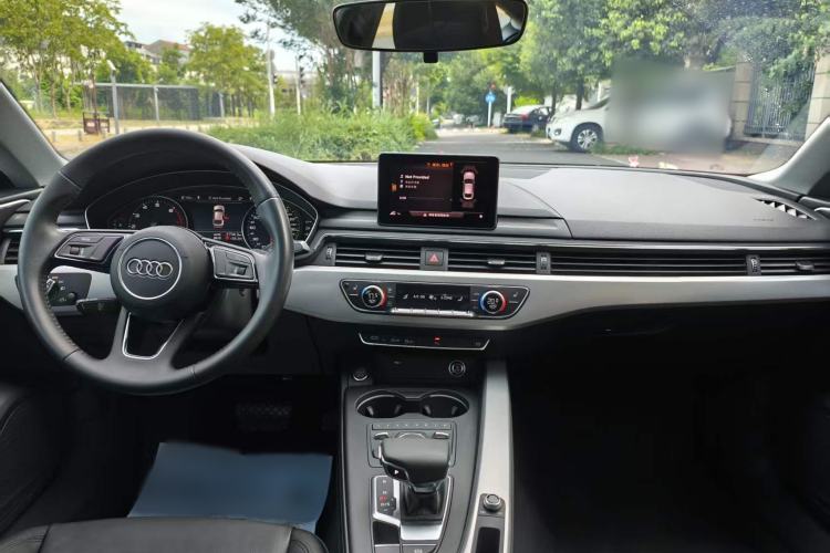 Used Audi A5 2017 Sportback 45 TFSI Fashion Model Interior 1