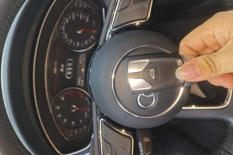 Used Audi A5 2017 Sportback 40 TFSI Fashion Model Interior 1