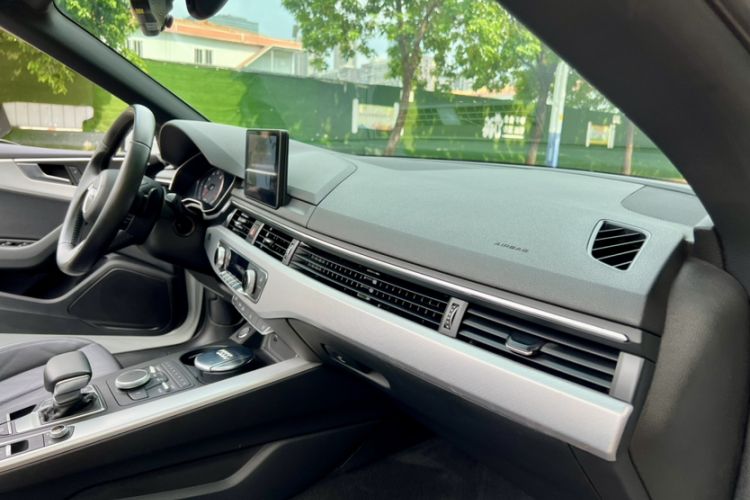 Used Audi A5 2017 Cabriolet 40 TFSI Fashion Model Interior 13