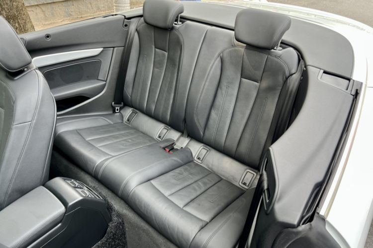Used Audi A5 2017 Cabriolet 40 TFSI Fashion Model Interior 2