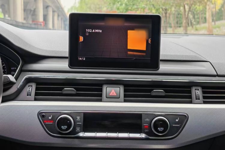 Used Audi A5 2017 Sportback 40 TFSI Fashion Model Interior 3