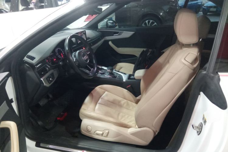 Used Audi A5 2017 Cabriolet 40 TFSI Fashion Model Interior 3