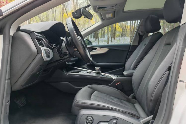 Used Audi A5 2017 Sportback 40 TFSI Fashion Model Interior 6