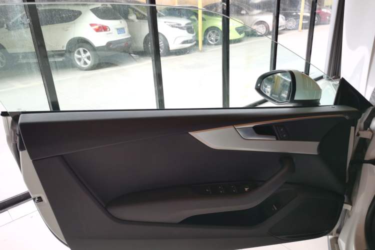 Used Audi A5 2017 Cabriolet 40 TFSI Fashion Model Left Front Door Interior