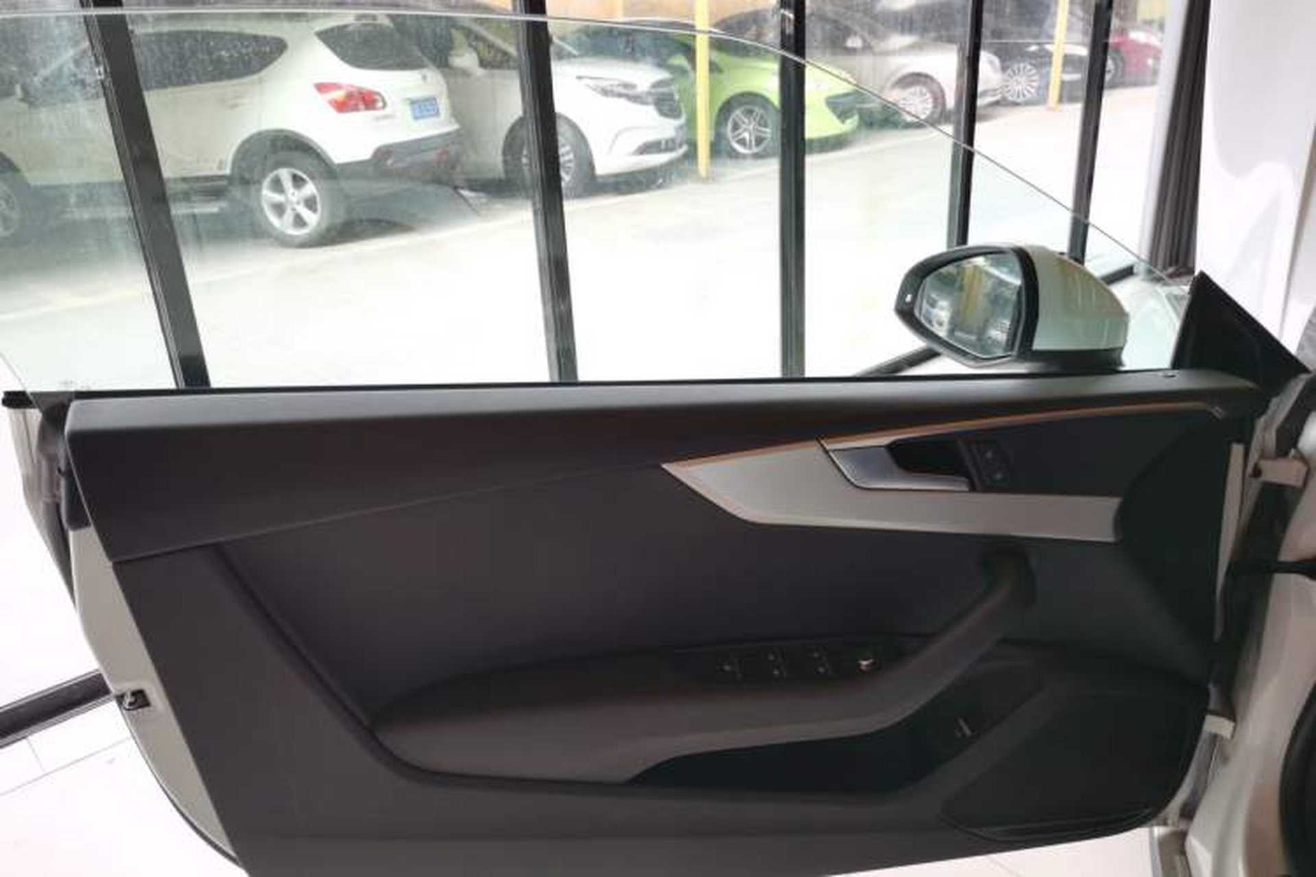 Used Audi A5 2017 Cabriolet 40 TFSI Fashion Model Left Front Door Interior