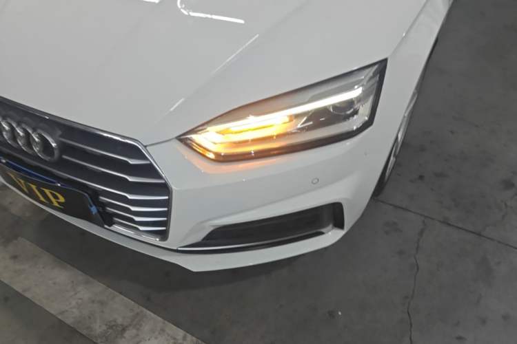 Used Audi A5 2017 Sportback 40 TFSI Fashion Model Left Front Headlight