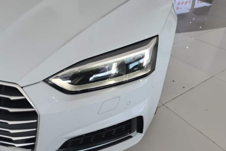 Used Audi A5 2017 Coupe 45 TFSI quattro Sport Edition Left Front Headlight