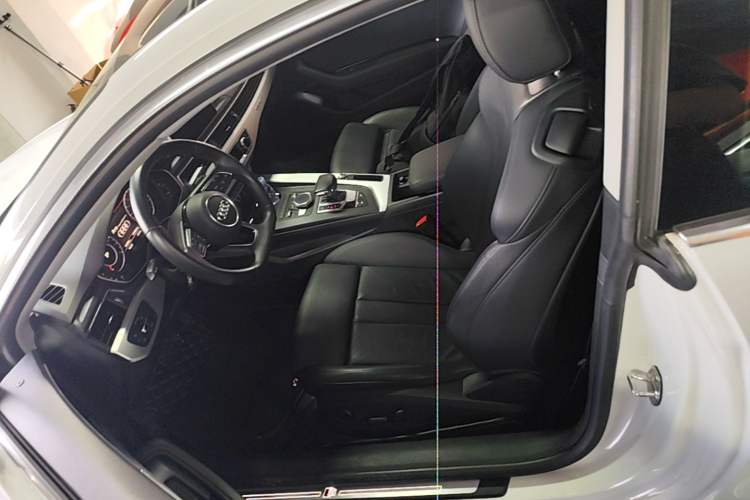 Used Audi A5 2017 Coupe 45 TFSI quattro Sport Edition Left Front Seat