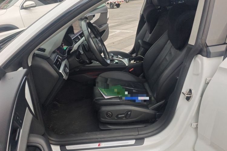 Used Audi A5 2017 Sportback 40 TFSI Fashion Model Left Front Seat