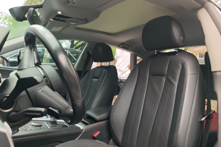 Used Audi A5 2017 Sportback 40 TFSI Fashion Model Left Front Seat