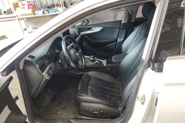 Used Audi A5 2017 Sportback 45 TFSI Fashion Model Left Front Seat