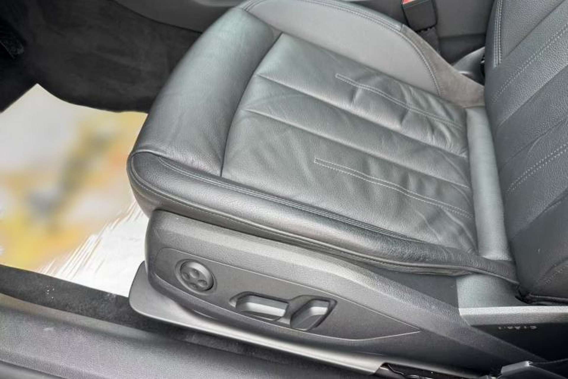 Used Audi A5 2017 Sportback 40 TFSI Fashion Model Left Front Seat